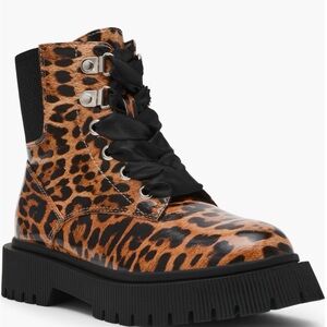 DV by Dolce Vita Kids Chrystal Lace-Up Boot NWT Reg Price $60